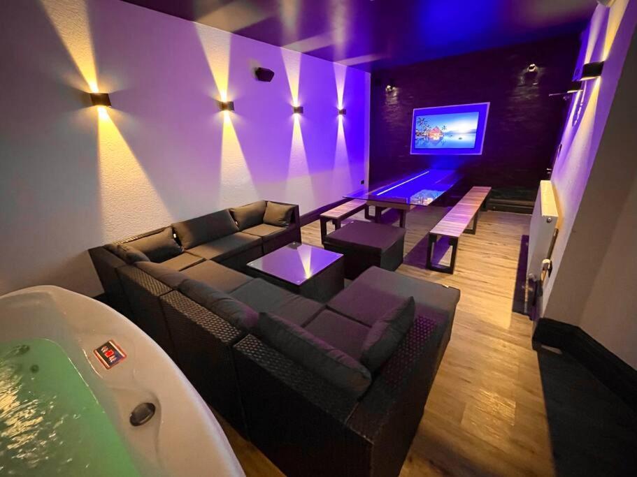 Saltrock Luxury Apartment Blackpool Ngoại thất bức ảnh